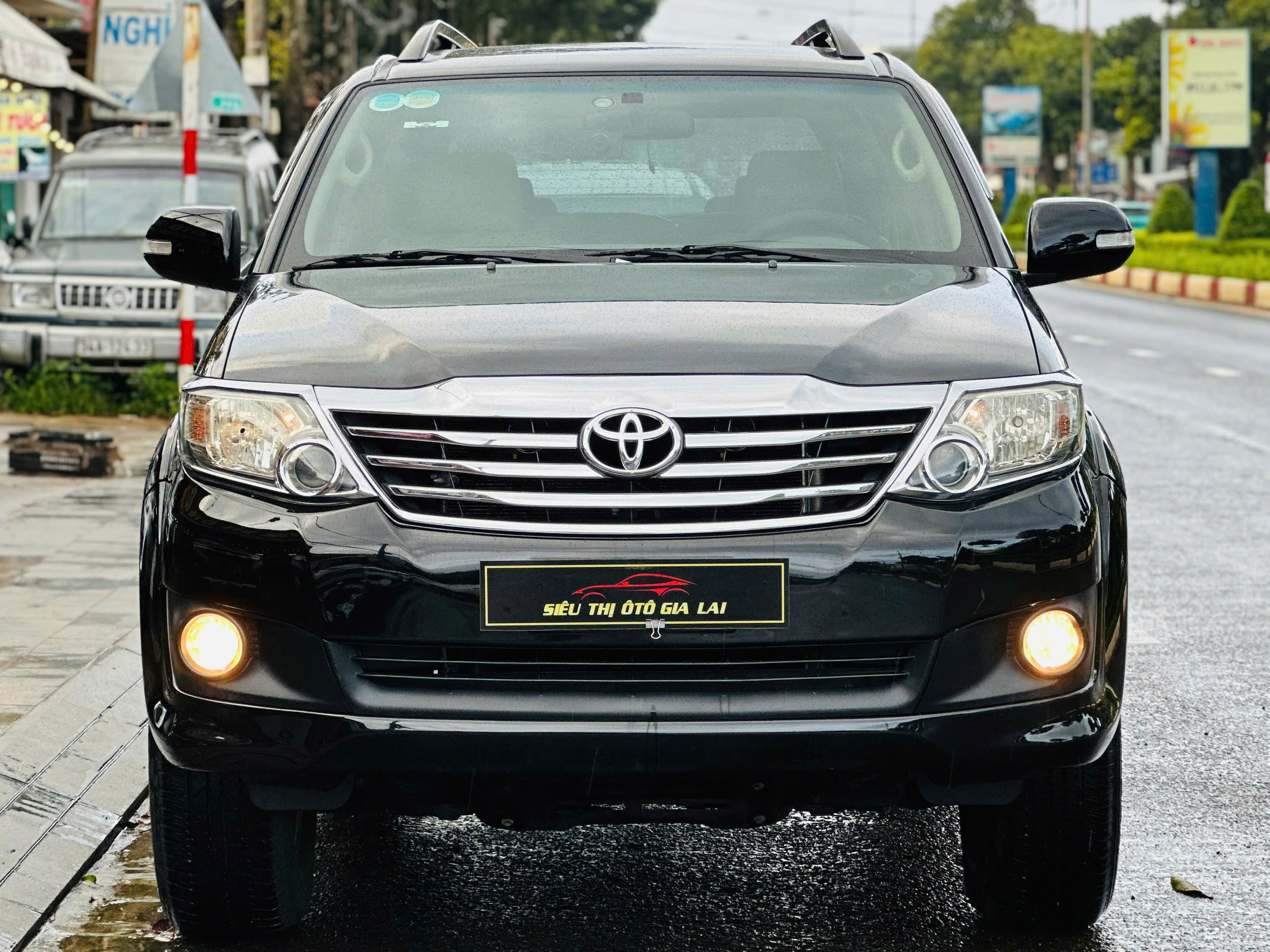 Toyota Fortuner 2.5G | sản xuất 2012 ODO 155.000 Km
